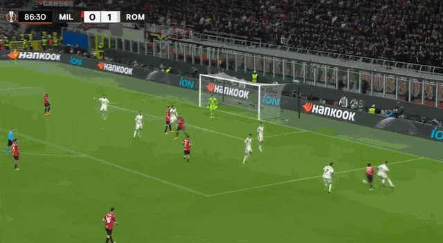 1712872633366089984.gif 吉鲁横梁.gif